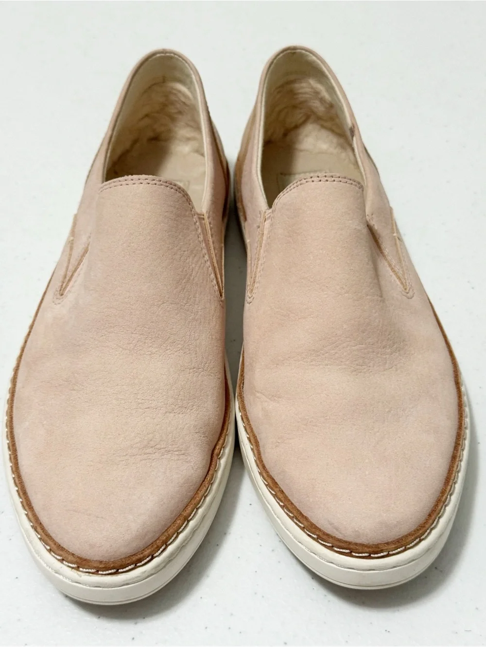 N/A ugg adley